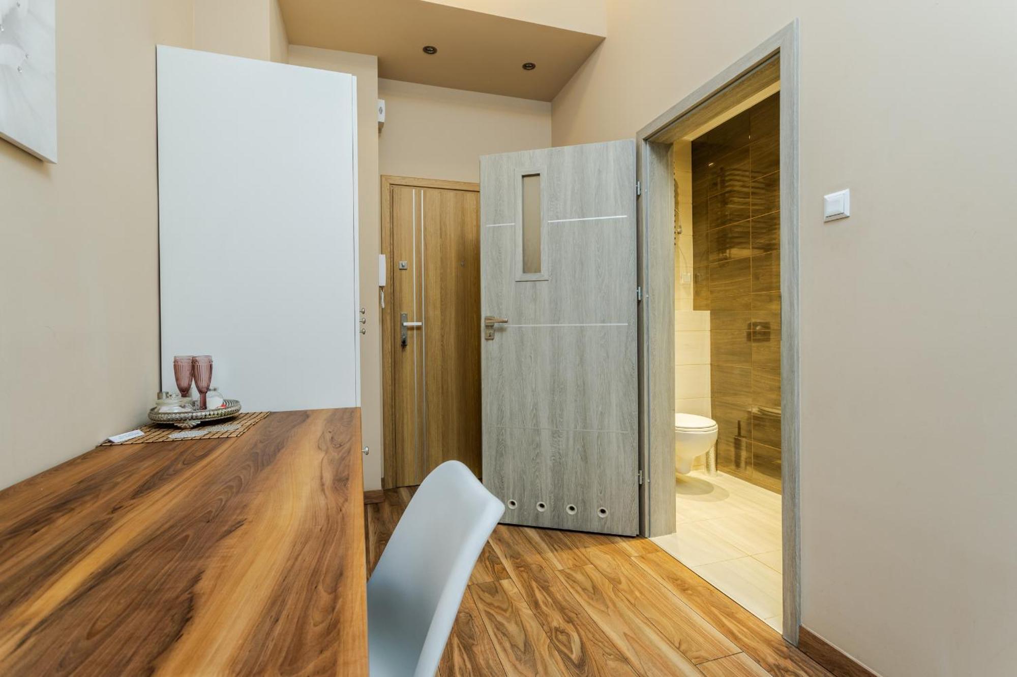 Functional And Comfortable Very Berry Studios In Poznan By Noclegi Renters Eksteriør billede