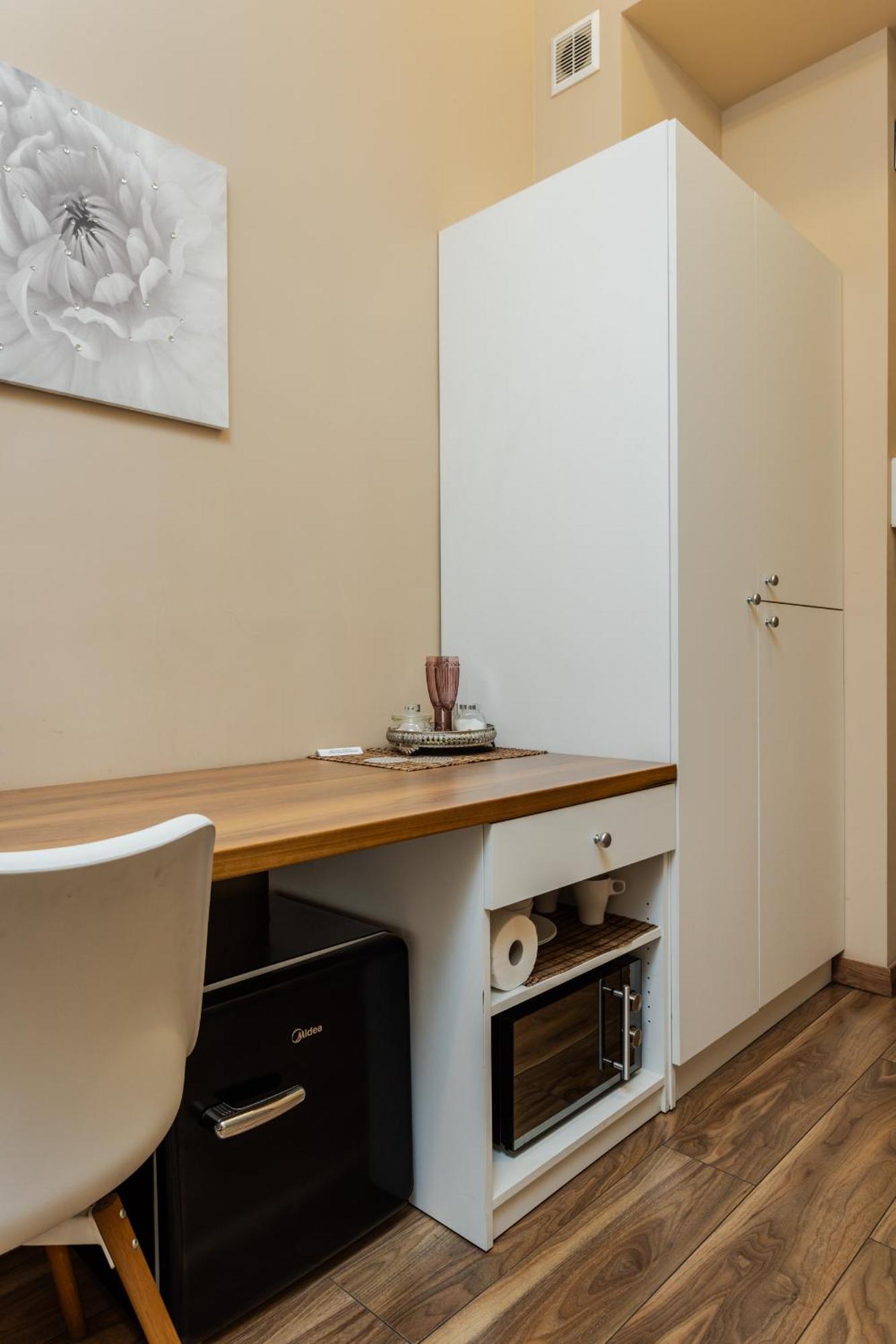 Functional And Comfortable Very Berry Studios In Poznan By Noclegi Renters Eksteriør billede