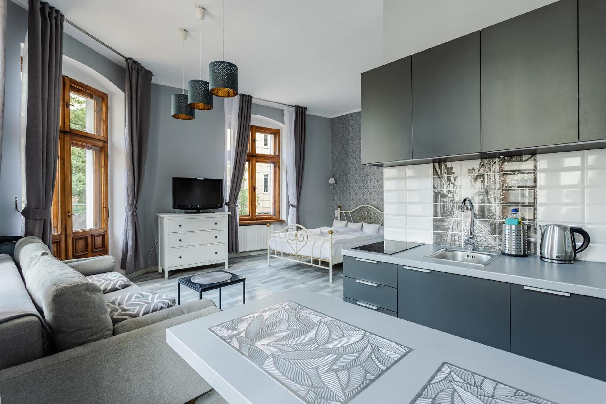 Functional And Comfortable Very Berry Studios In Poznan By Noclegi Renters Eksteriør billede