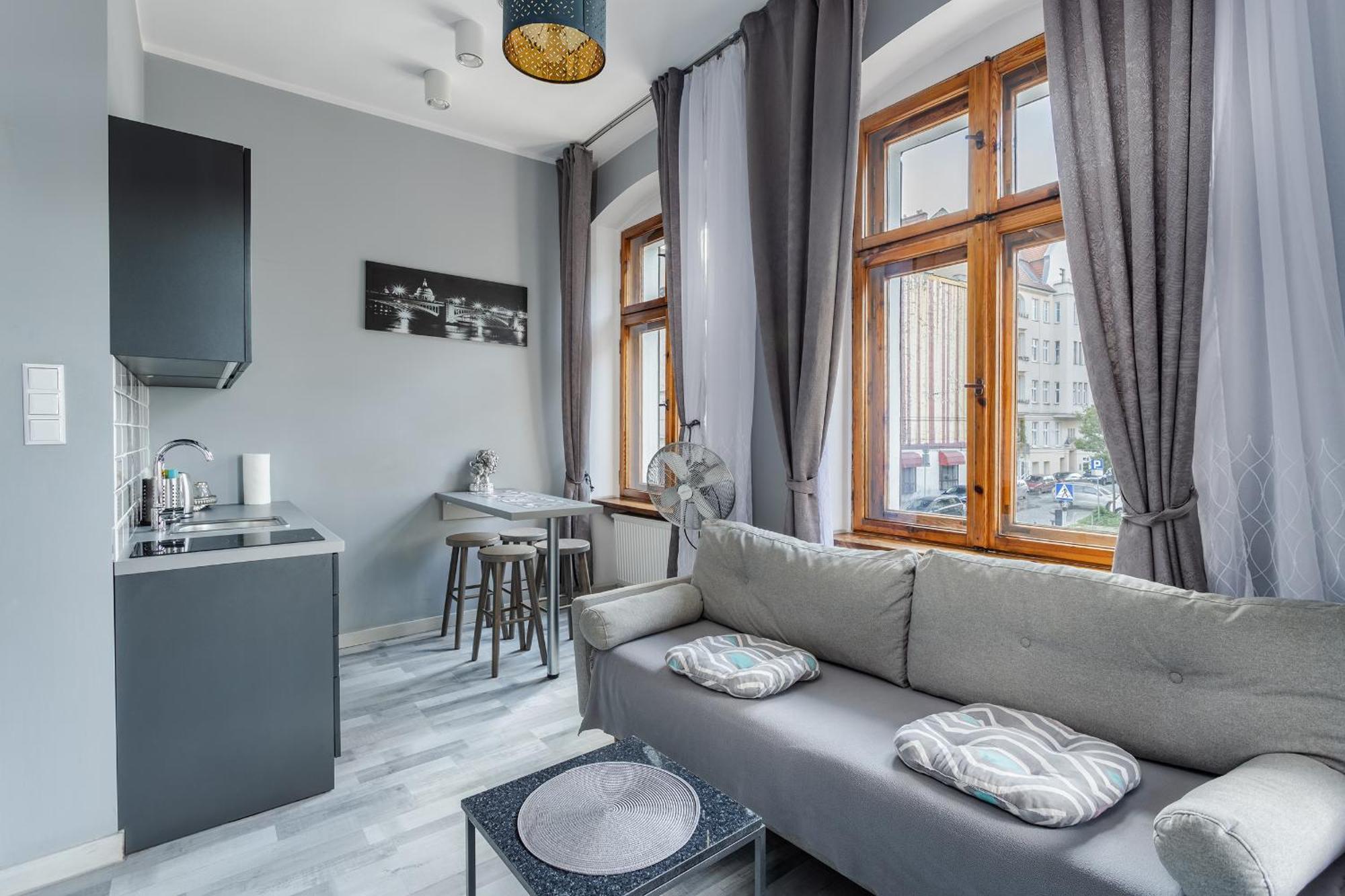 Functional And Comfortable Very Berry Studios In Poznan By Noclegi Renters Eksteriør billede