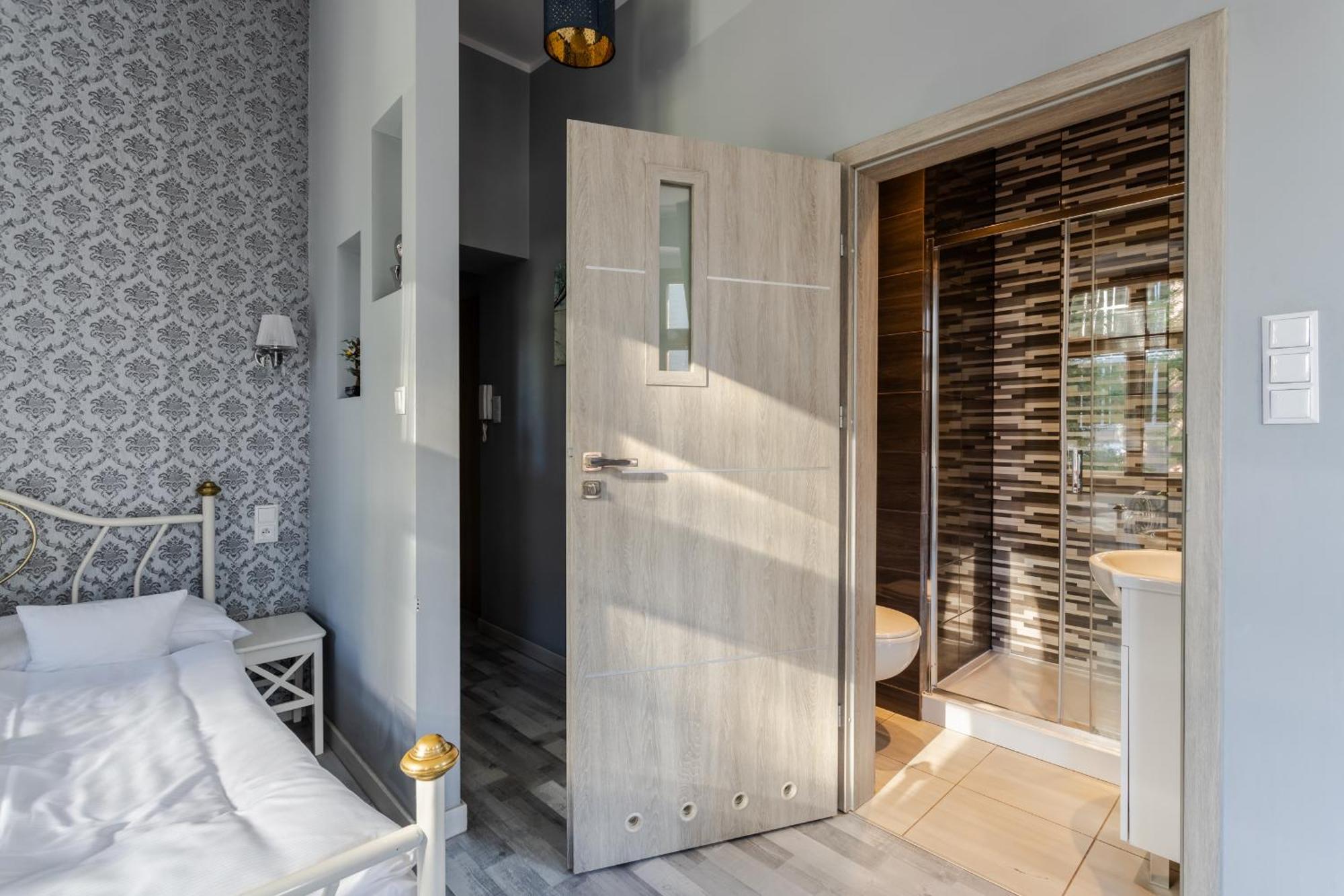 Functional And Comfortable Very Berry Studios In Poznan By Noclegi Renters Eksteriør billede